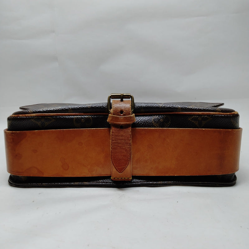 Louis Vuitton Lv Shoulder Bag