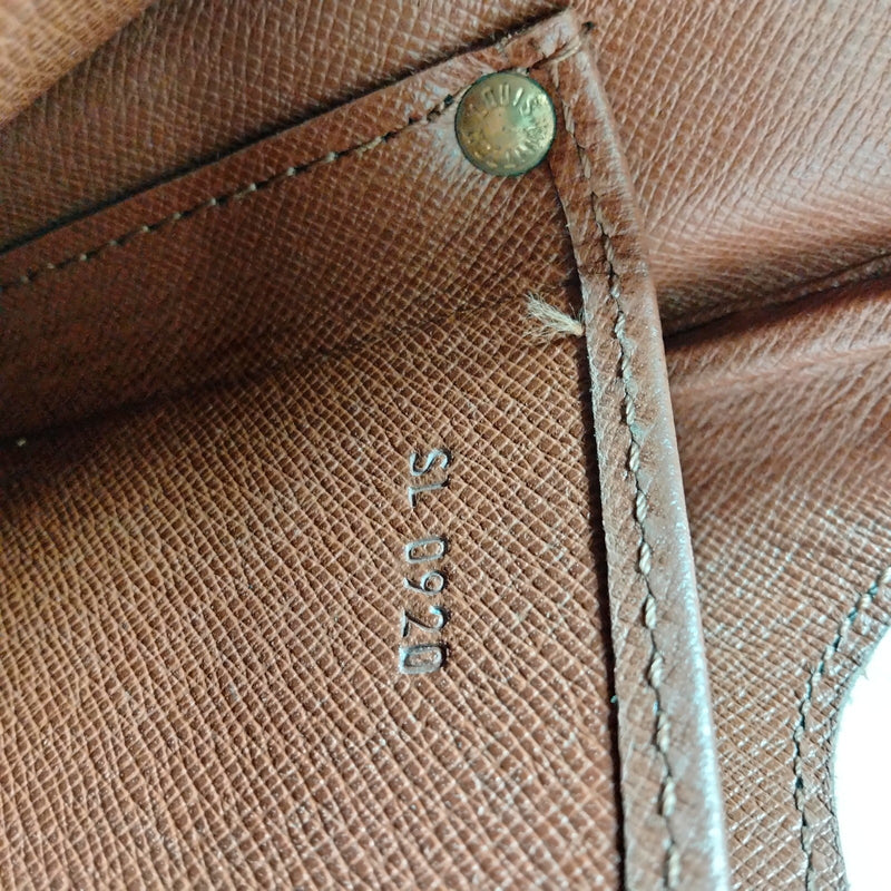 Louis Vuitton Lv Shoulder Bag