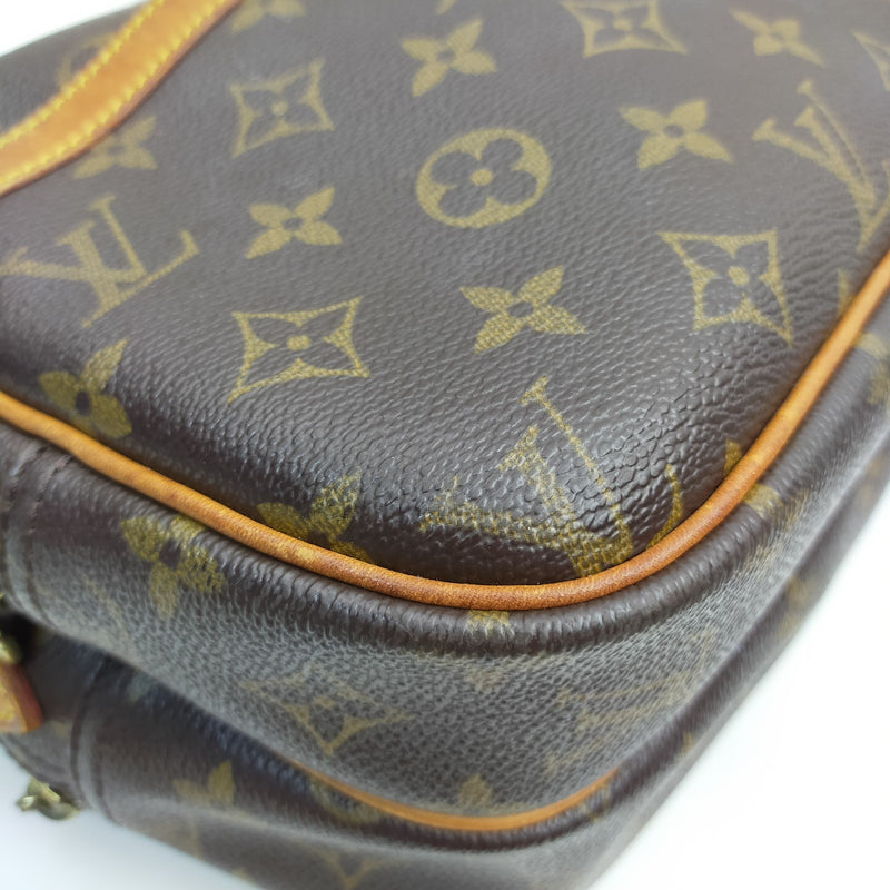 Louis Vuitton Lv Crossbody Bag Reporter