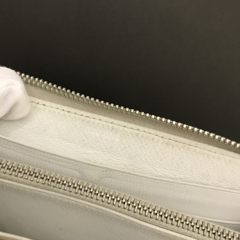 Miu Logo Plate Leather Zip Around Long