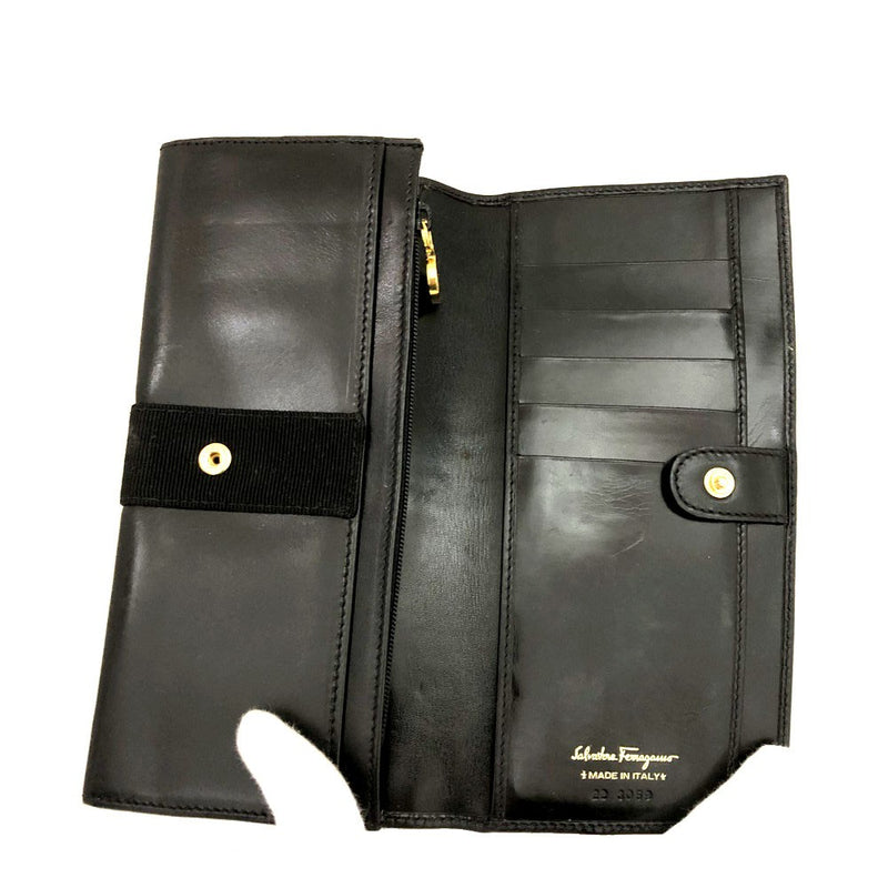 Salvatore Ferragamo Vara Leather Long