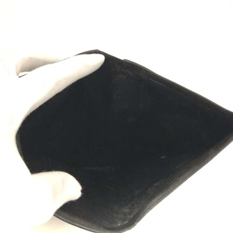 Chanel Cc Logo Leather Long Bifold