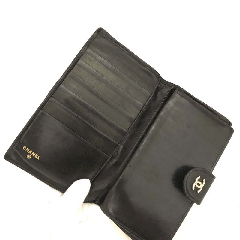 Chanel Bicolore Quilted Cc Logo Lambskin