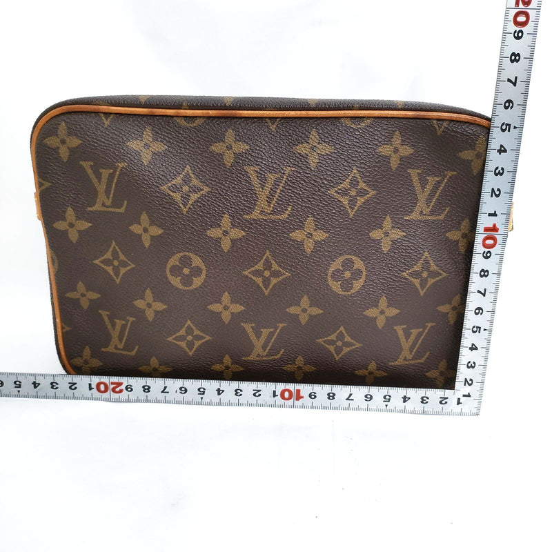 Louis Vuitton Lv Clutch Compiegne 23