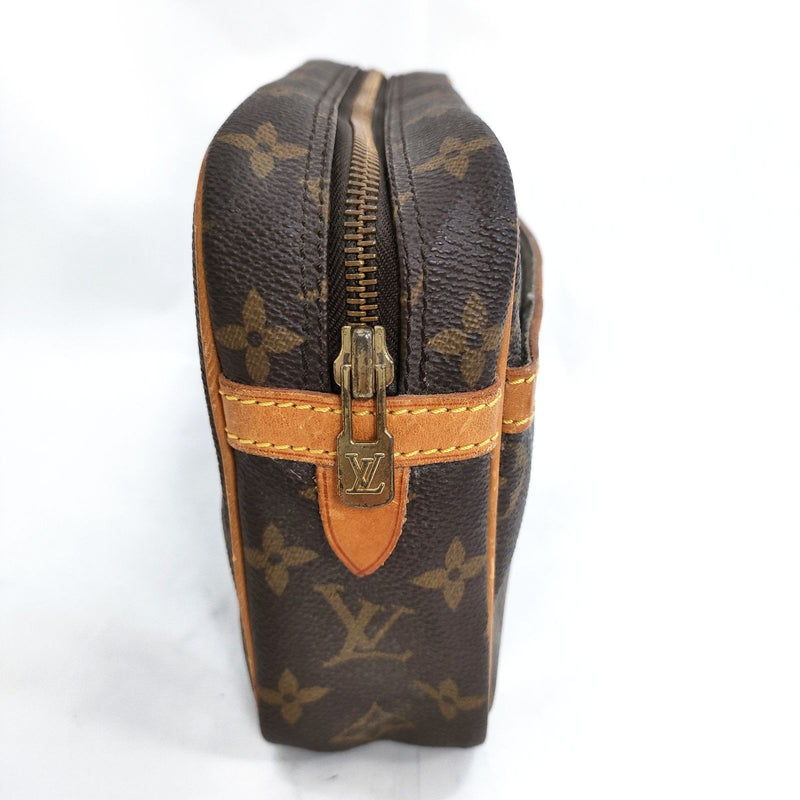 Louis Vuitton Lv Clutch Compiegne 23