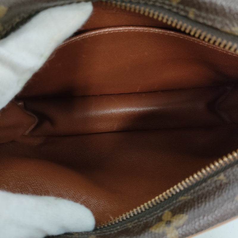 Louis Vuitton Lv Clutch Compiegne 23