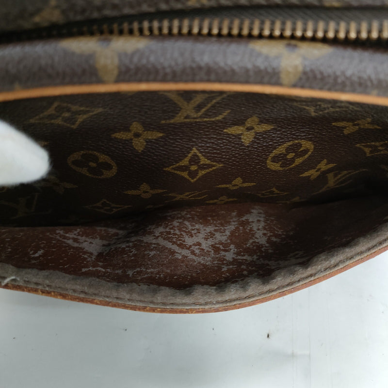 Louis Vuitton Lv Clutch Compiegne 23