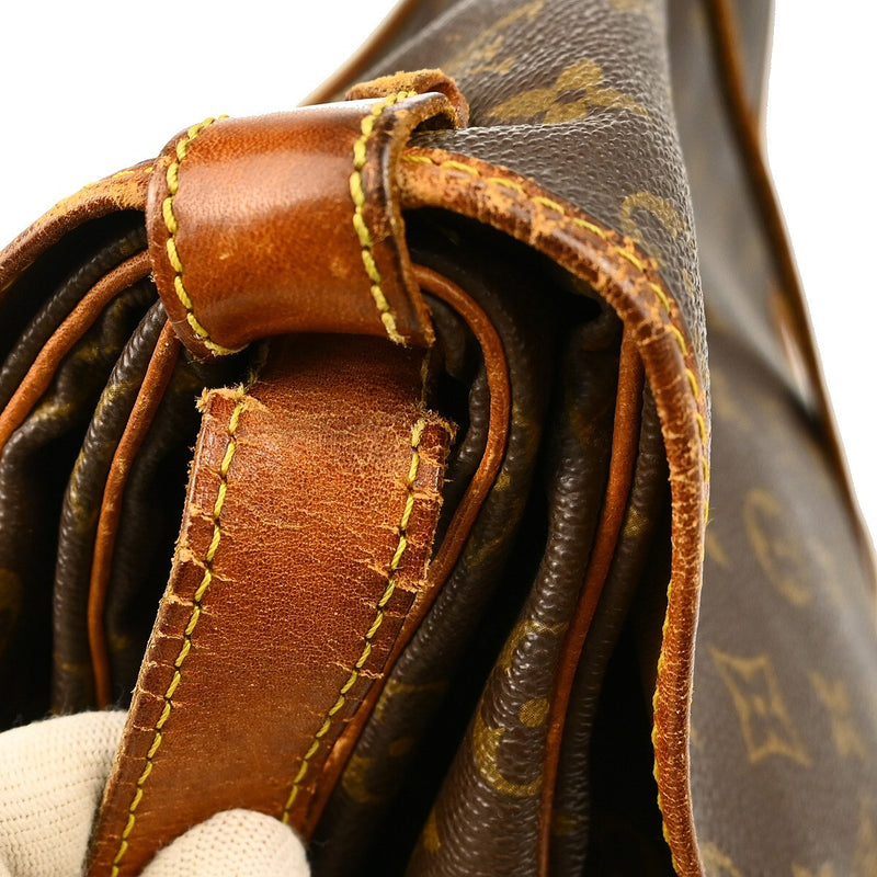 Louis Vuitton Saumur 35 Messenger
