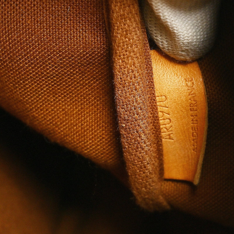 Louis Vuitton Saumur 35 Messenger