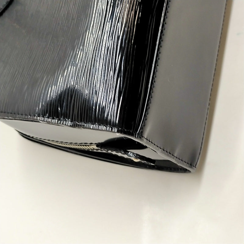 Louis Vuitton Lv Hand Bag Pont Neuf Pm