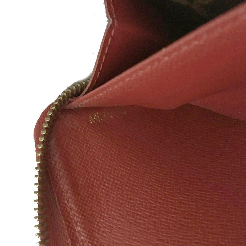 Louis Vuitton Zippy Retiro Zip Around