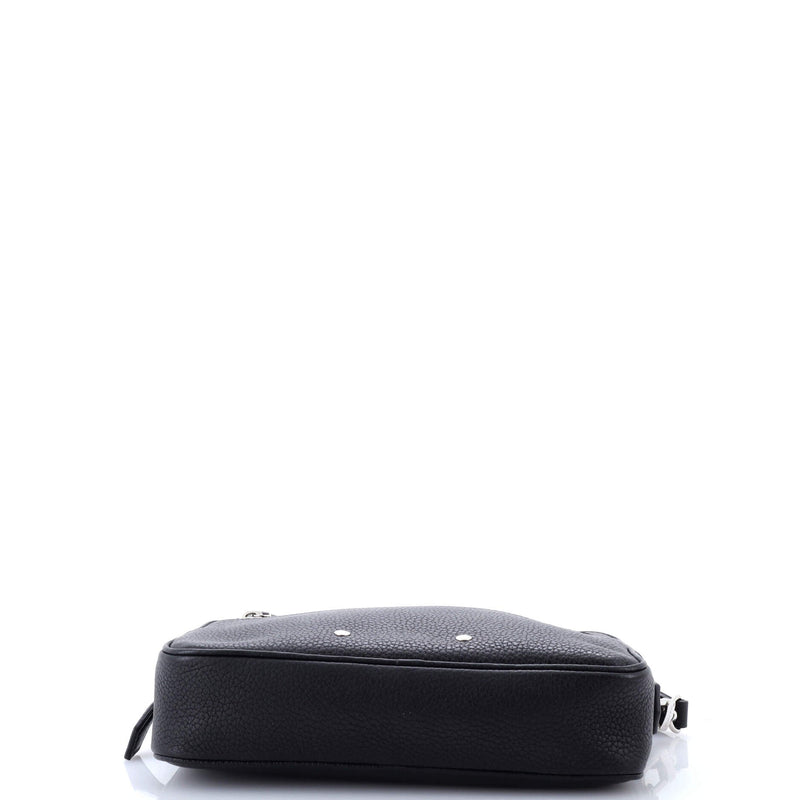 Louis Vuitton Kasai Clutch Taurillon