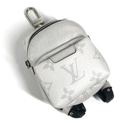 Louis Vuitton Outdoor Slingbag Taigarama