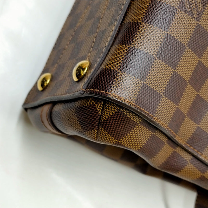 Louis Vuitton Lv Hand Bag Greenwich