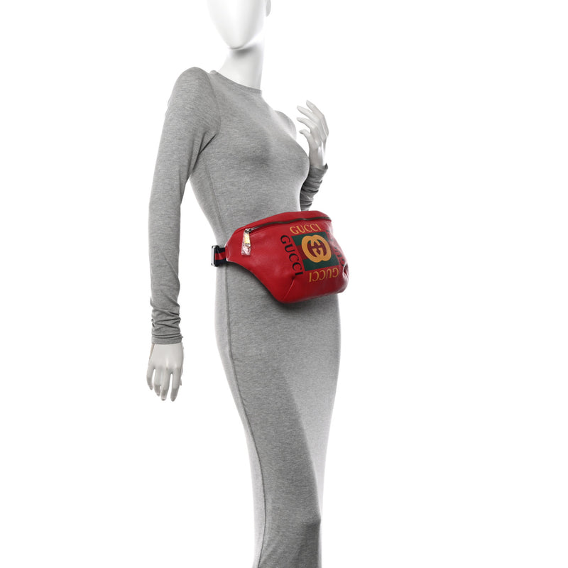 Gucci Grained Calfskin Logo Belt Bag