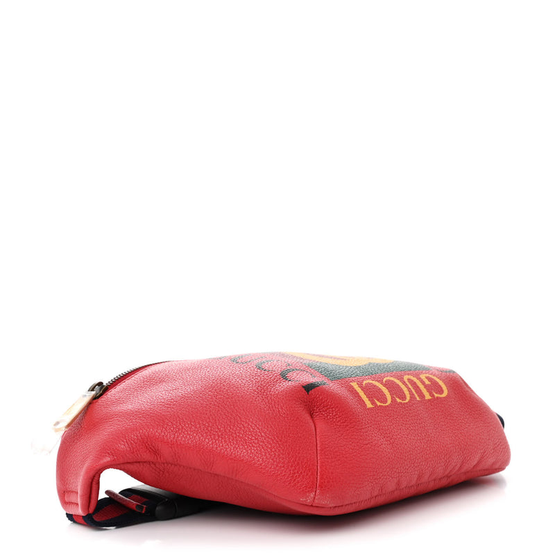 Gucci Grained Calfskin Logo Belt Bag