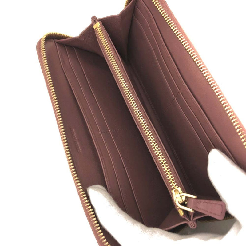Miu Ribbon Logo Patent Leather Zip