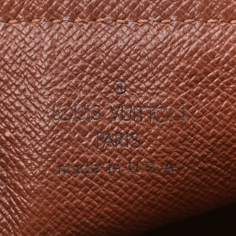 Louis Vuitton Papillon 26