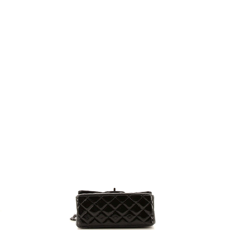 Chanel So Black Reissue 2.55 Flap Bag