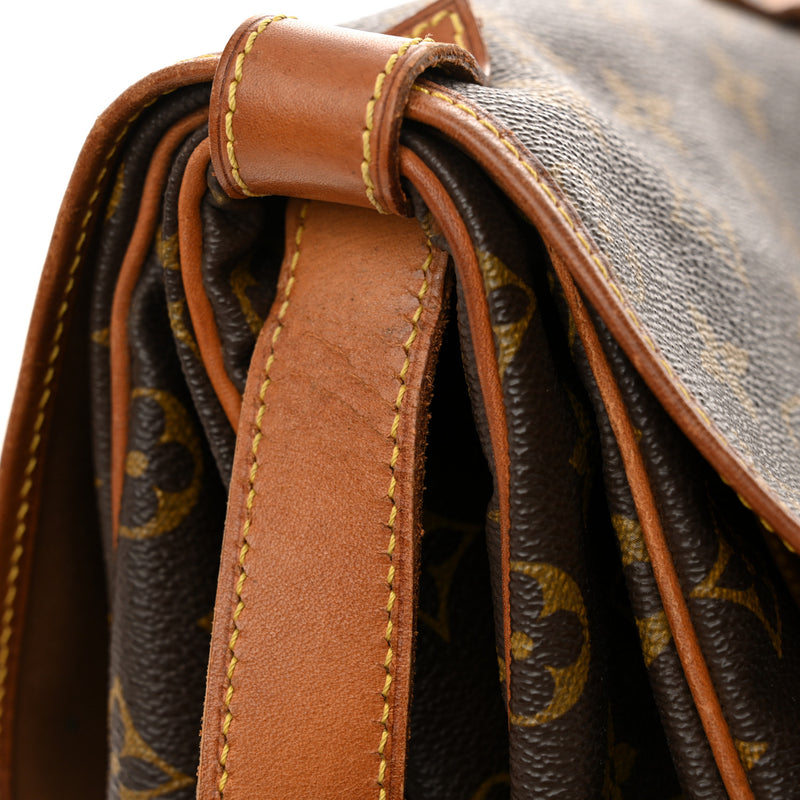 Louis Vuitton Saumur 35