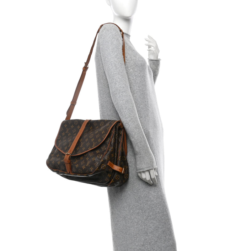 Louis Vuitton Saumur 35