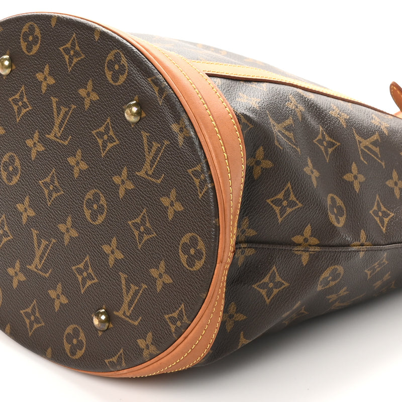 Louis Vuitton Bucket 27