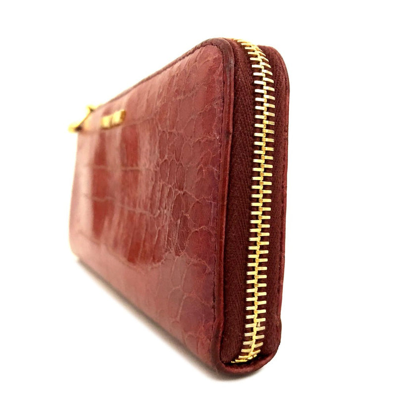 Miu Logo Embossed Leather Zippy Long