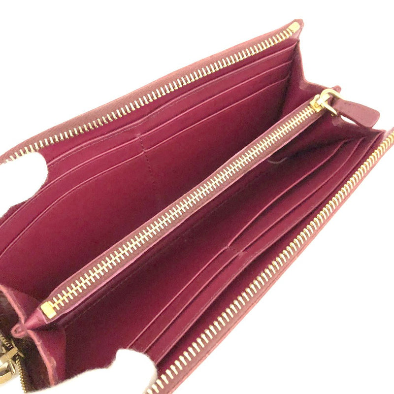 Miu Logo Embossed Leather Zippy Long