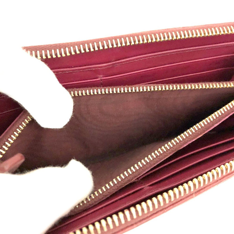 Miu Logo Embossed Leather Zippy Long