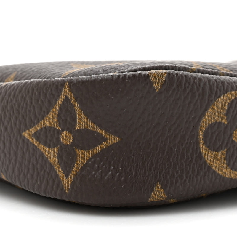 Louis Vuitton Mini Pochette Accessories