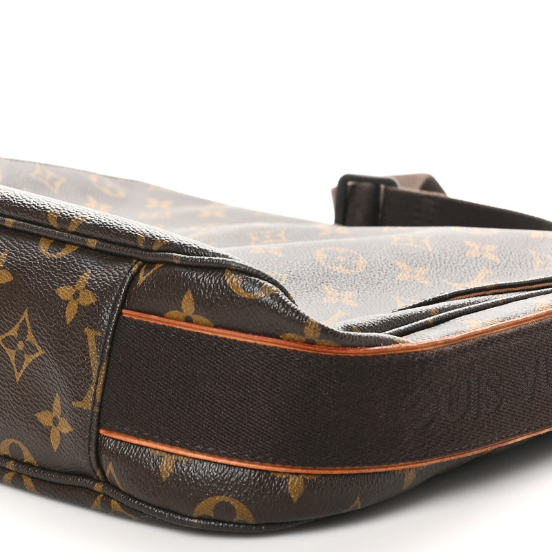 Louis Vuitton Beaubourg Mm Messenger Bag