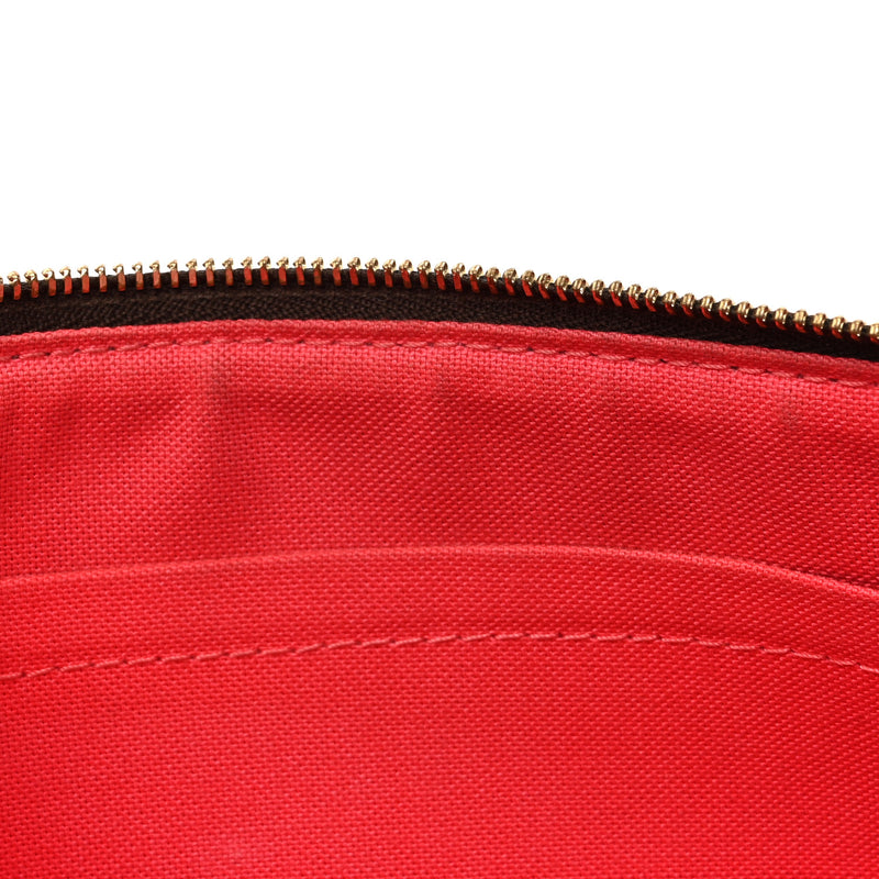 Louis Vuitton V Pochette Accessories