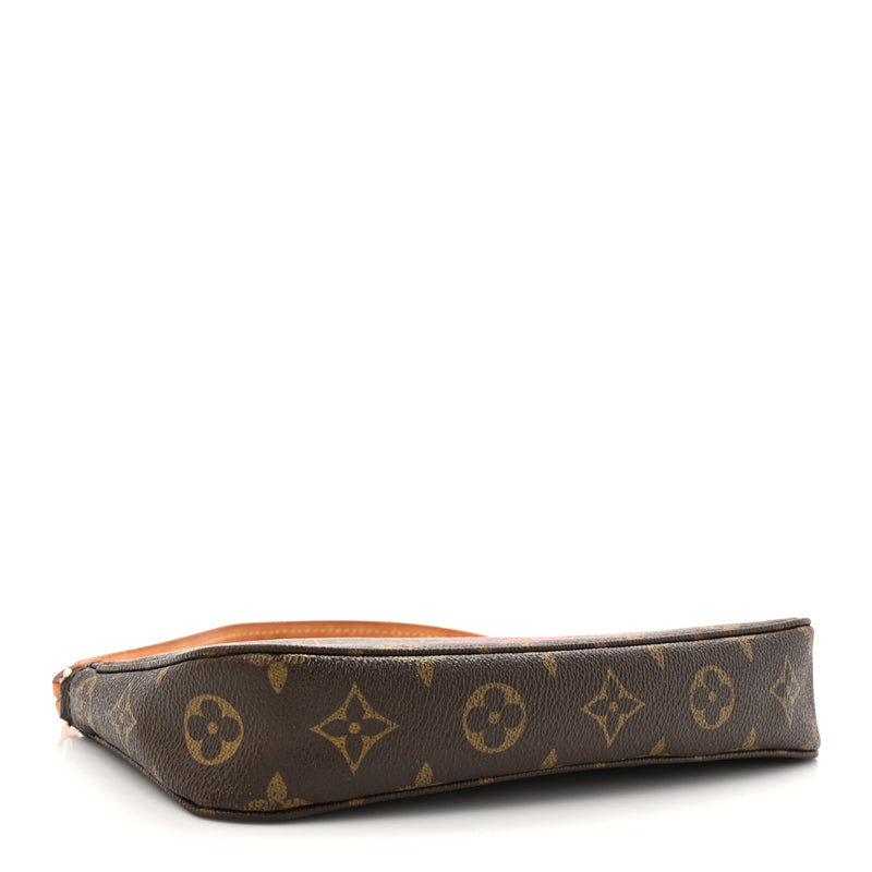 Louis Vuitton V Pochette Accessories
