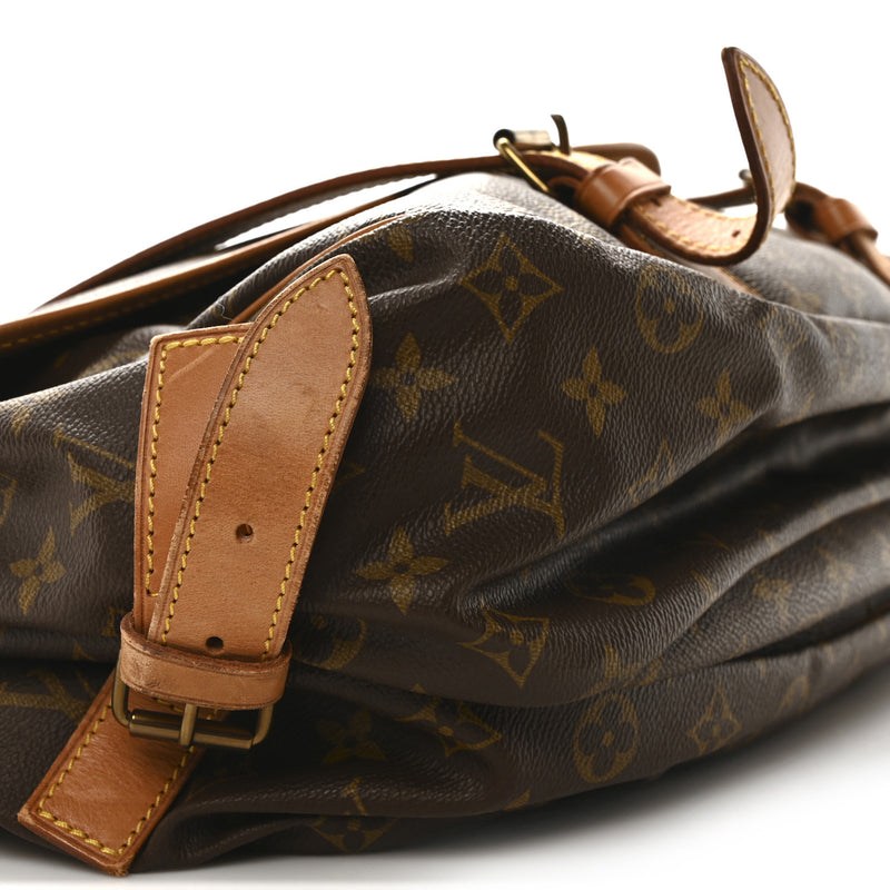 Louis Vuitton Saumur 43