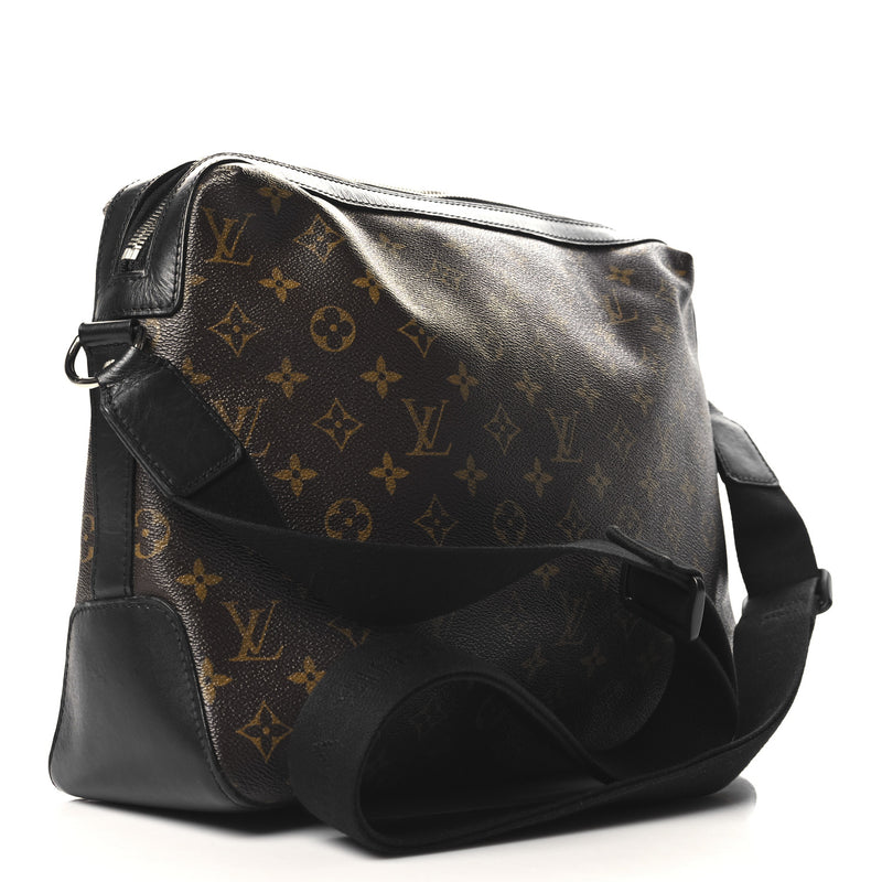 Louis Vuitton Macassar Torres Messenger