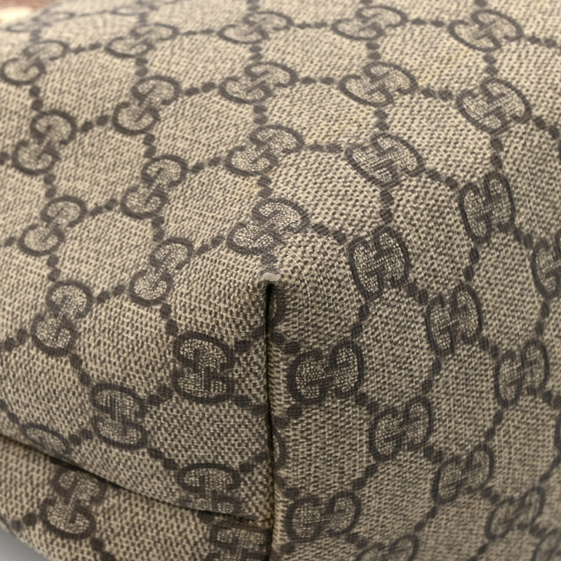 Gucci Gg Plus Medium Signature Web Loop