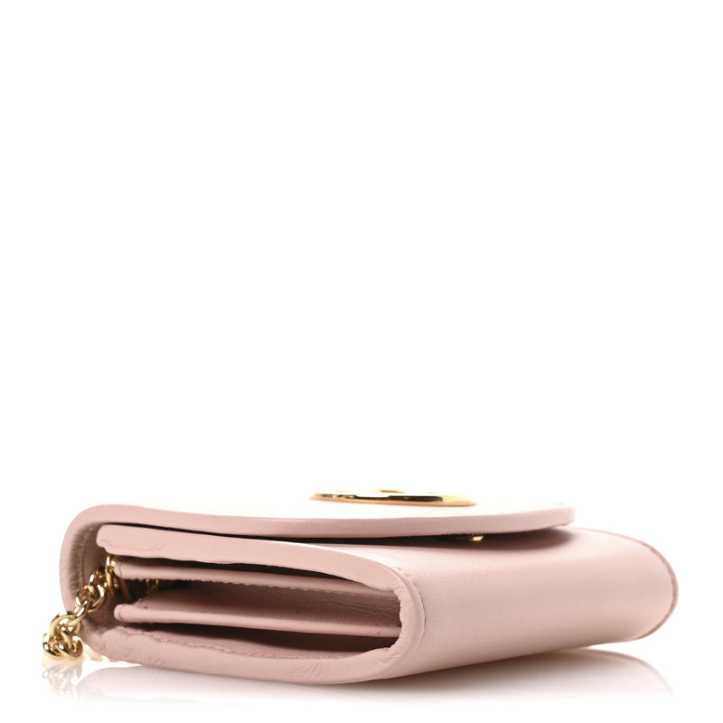 Gucci Roxy Calfskin Medium Blondie Chain