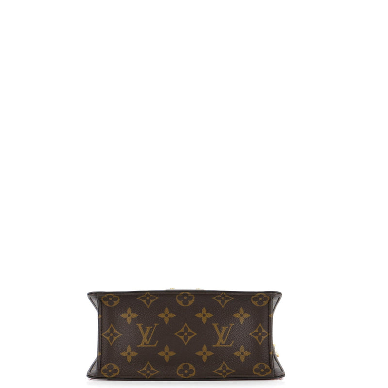 Louis Vuitton Wynwood Handbag Vernis