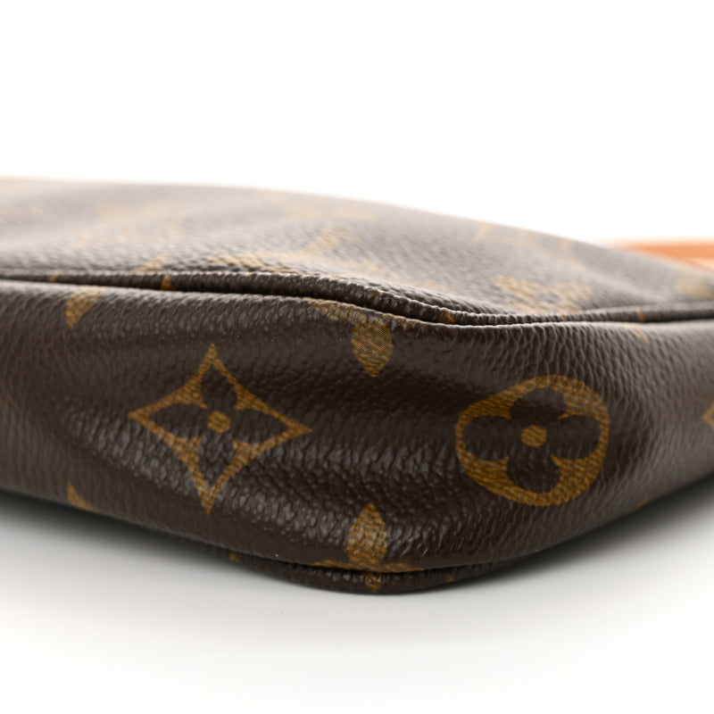 Louis Vuitton Pochette Accessories