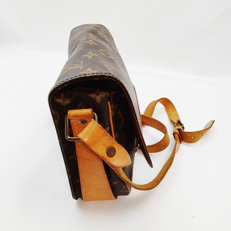 Louis Vuitton Lv Shoulder Bag