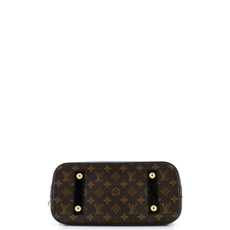 Louis Vuitton Alma Handbag Vernis With