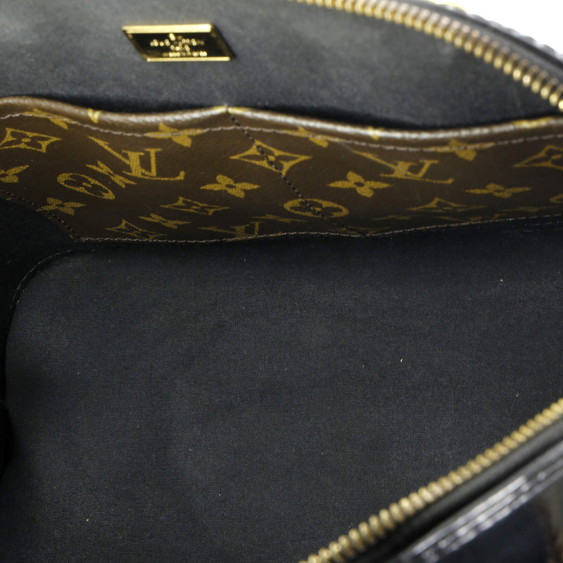 Louis Vuitton Alma Handbag Vernis With