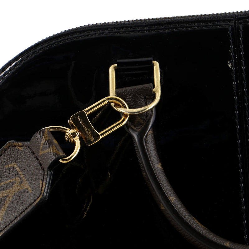 Louis Vuitton Alma Handbag Vernis With