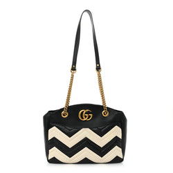 Gucci Calfskin Matelasse Medium Gg