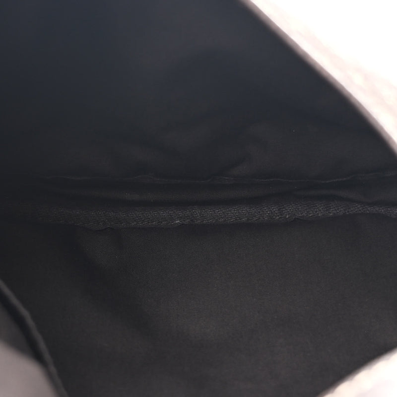 Louis Vuitton Mini Lin Saumur Ebene
