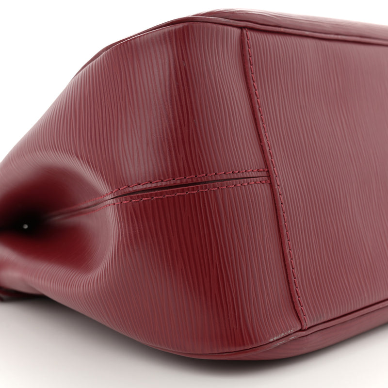 Louis Vuitton Epi Passy Pm Rouge