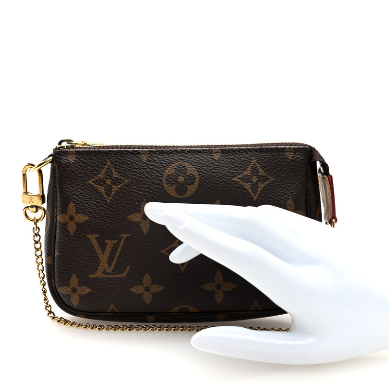 Louis Vuitton Mini Pochette Accessories