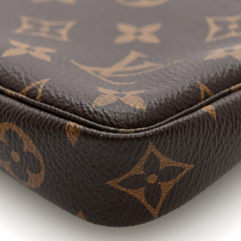 Louis Vuitton Mini Pochette Accessories