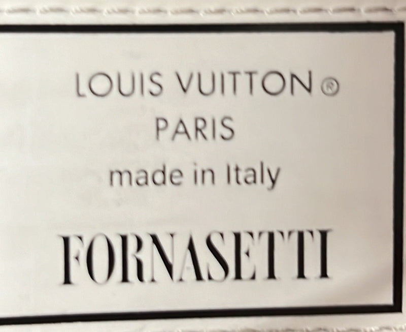 Louis Vuitton Pochette Metis Limited
