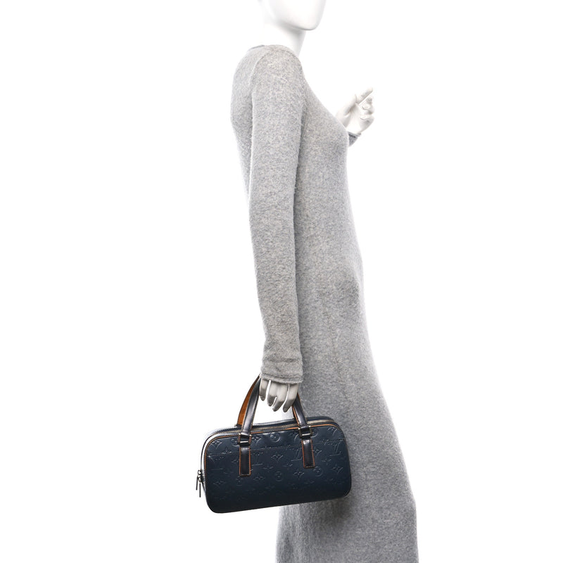 Louis Vuitton Mat Shelton Blue